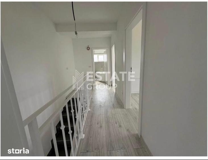Casă cu 4 camere cu Teren 300 Mp în Central