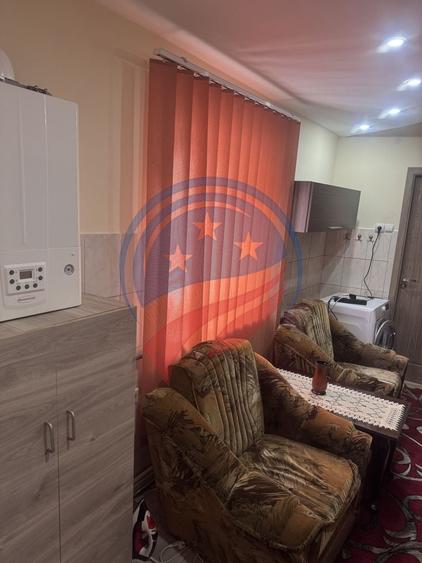 Casă individuală cu 3 camere cu Canalizare în Central