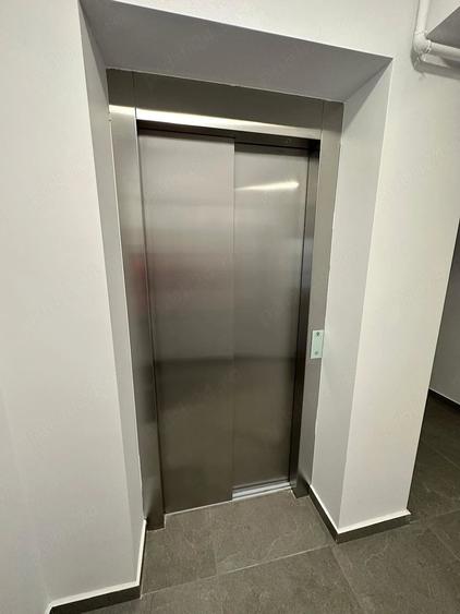 Garsonieră decomandată în Albert