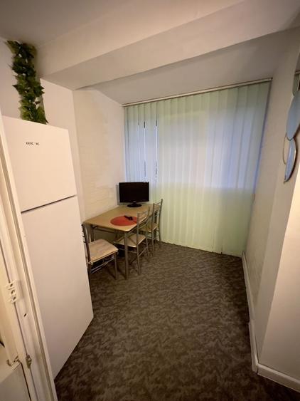 Apartament cu 2 camere semidecomandat în Titulescu