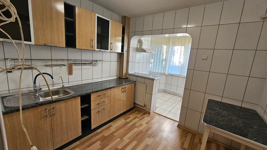 Apartament cu 2 camere decomandat în Siderurgiștilor