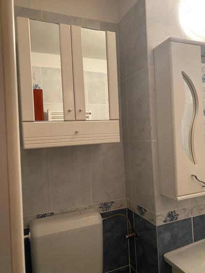 Apartament cu 2 camere semidecomandat în Micro 16
