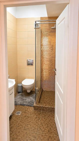 Apartament cu 3 camere decomandat, mobilat în Sisești