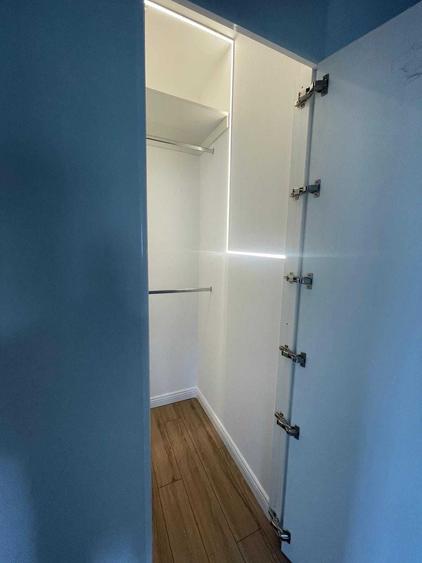 Apartament cu 3 camere decomandat în Herina