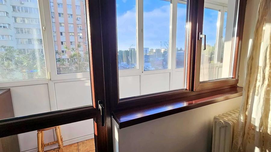 Apartament cu 3 camere decomandat în Colentina