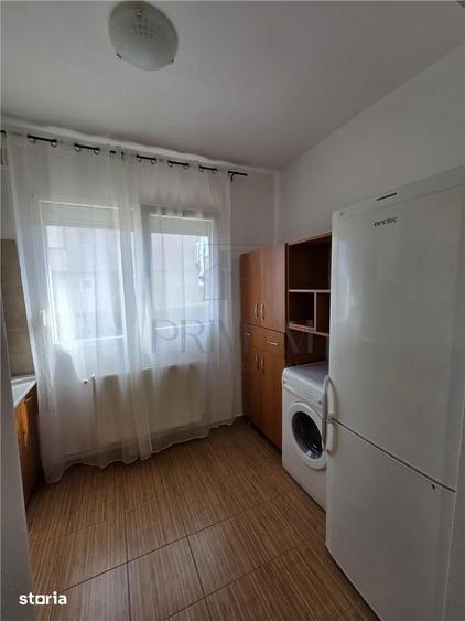 Garsonieră decomandată, mobilată în Freidorf