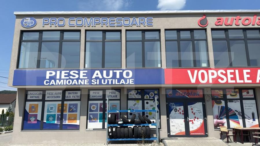 Spațiu comercial, de 80 mp, în Central