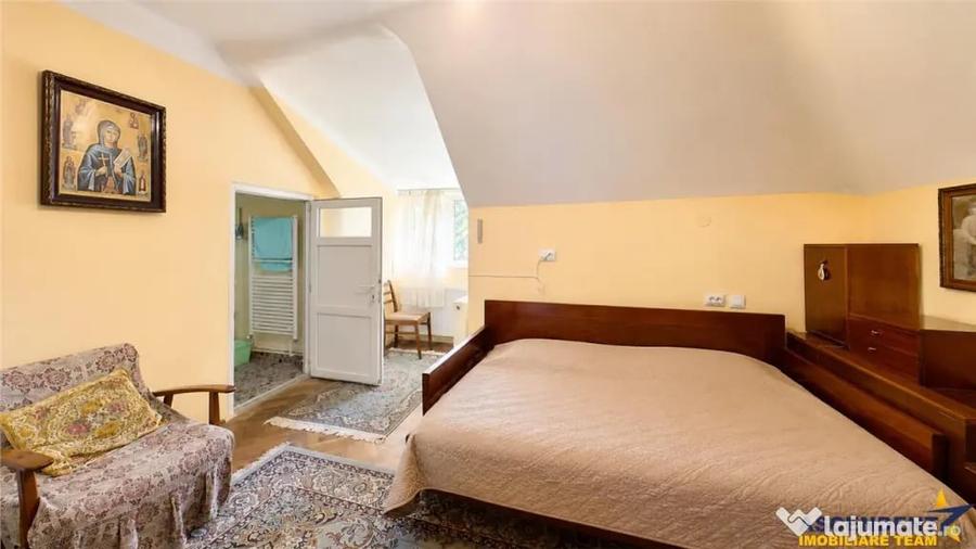 Apartament cu 2 camere nedecomandat în Central
