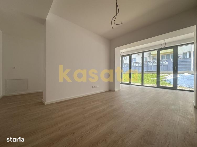 Apartament cu 4 camere în Tei