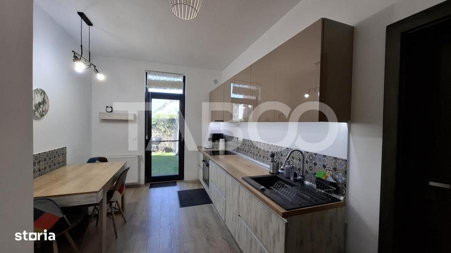 Casă cu 4 camere decomandat cu Teren 375 Mp în Central