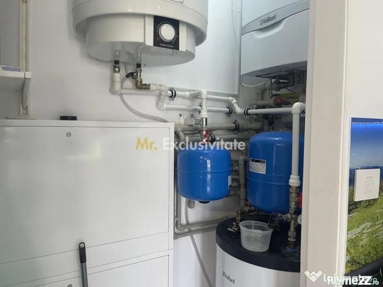 Casă cu 7 camere cu Teren 1042 Mp în Cornu