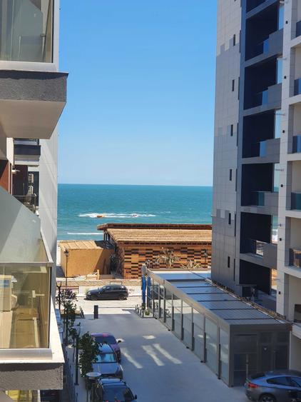Inchiriez apartament 2 camere cu vedere la mare, decomandat si spatios - 8
