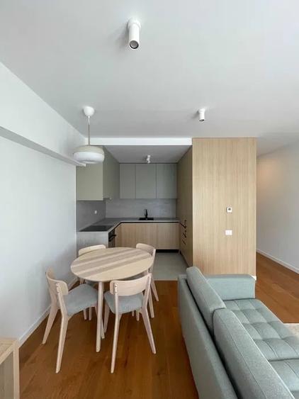 Apartament cu 2 camere semidecomandat, mobilat în Cotroceni