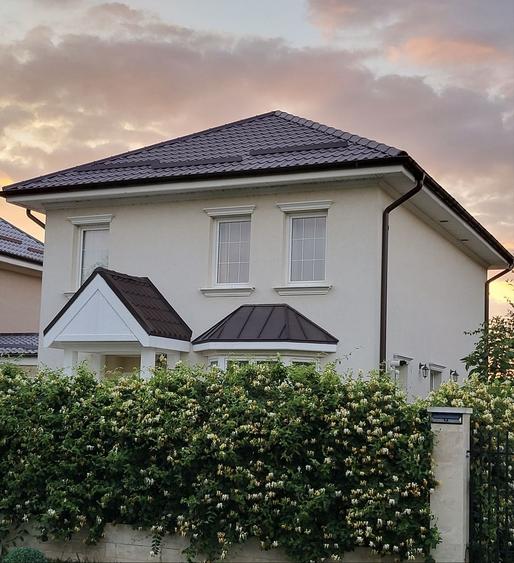 Casă cu 4 camere cu Teren 377 Mp în Corbeanca