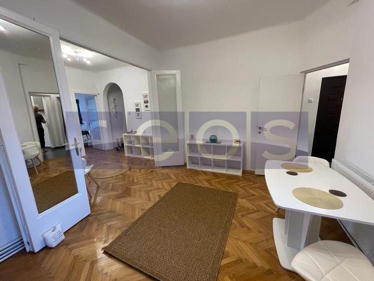 Apartament cu 4 camere decomandat în Armeneasca