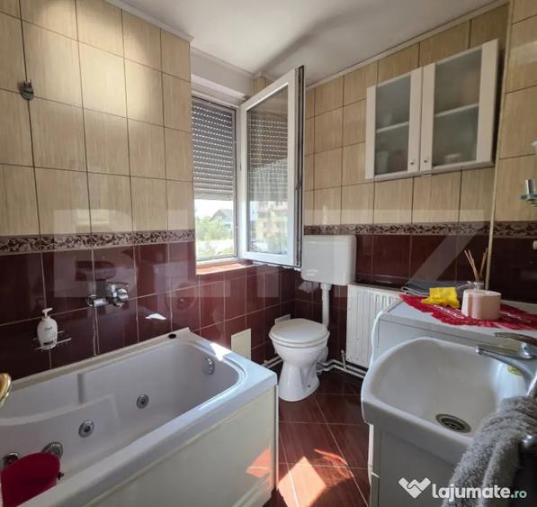 Apartament cu 2 camere decomandat în Central