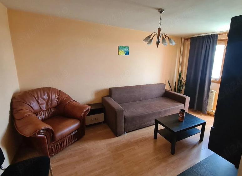 Apartament cu 2 camere decomandat în Drumul Taberei