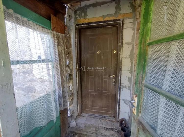Casă cu 2 camere cu Teren 575 Mp în Vest