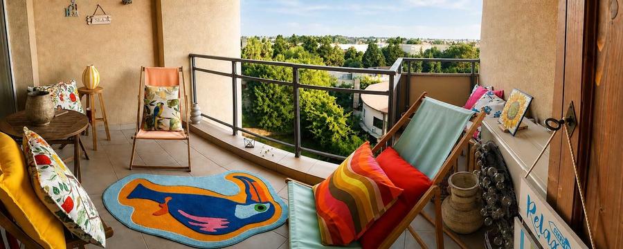 Apartament cu 2 camere decomandat în Tei