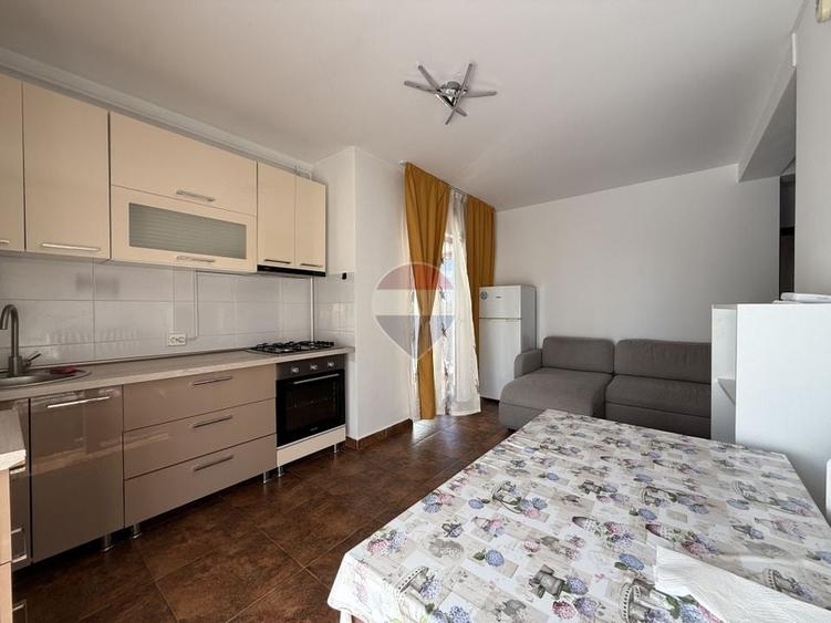 Apartament cu 2 camere semidecomandat, mobilat în Apahida