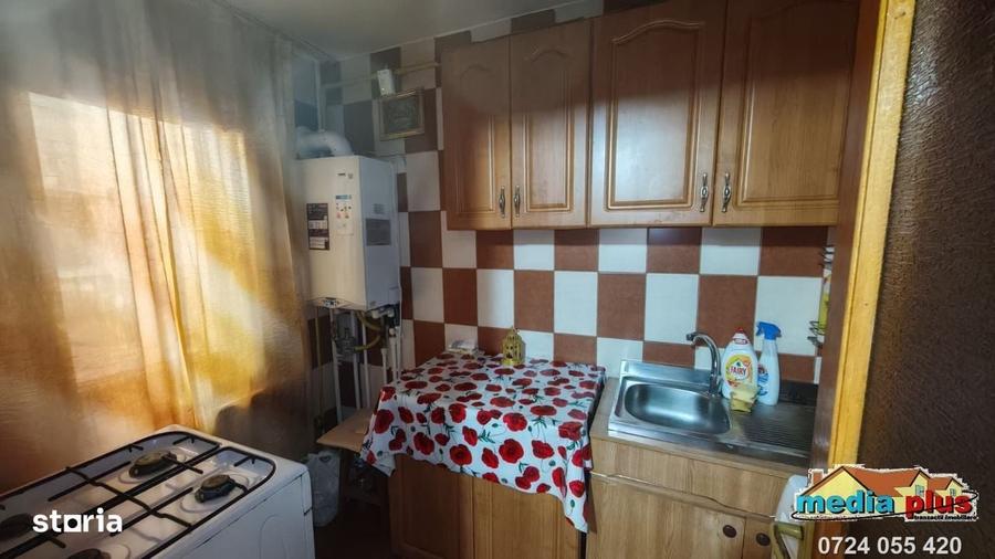 Apartament cu 2 camere decomandat în Micro 13
