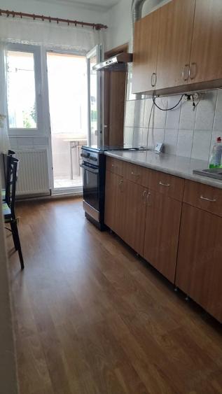 Apartament cu 2 camere decomandat în Mircea cel Bătrân