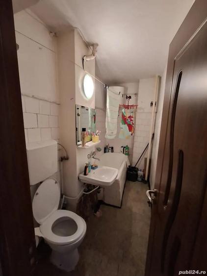 Apartament cu 2 camere decomandat în Caracal