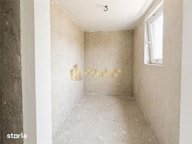 Casă cu 4 camere cu Teren 350 Mp în Șcheia