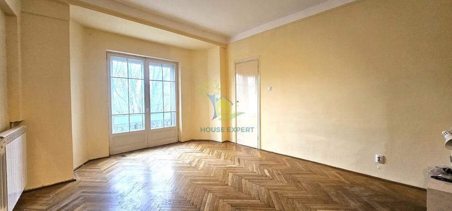 Apartament cu 5 camere decomandat, mobilat în Pache Protopopescu