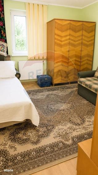 Casă cu 4 camere cu Teren 370 Mp în Central
