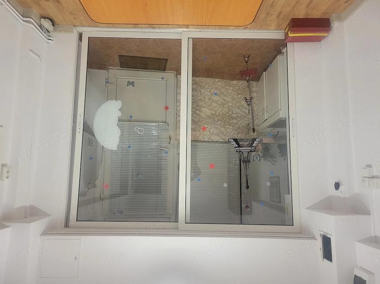 Spațiu comercial, de 17 mp, în Central
