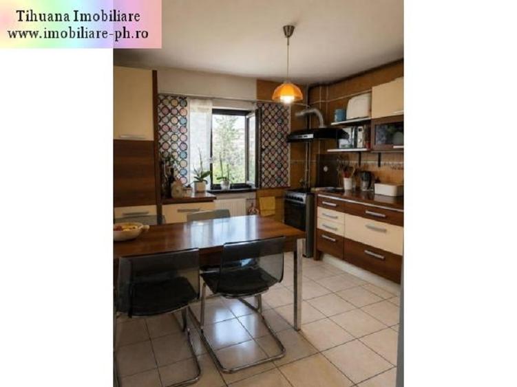 Apartament 3 camere de vanzare:Ultracentral(Elena Doamna),2gr.sanitare - 2