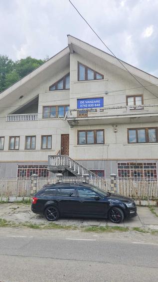 Casă cu 4 camere în Cetățeni