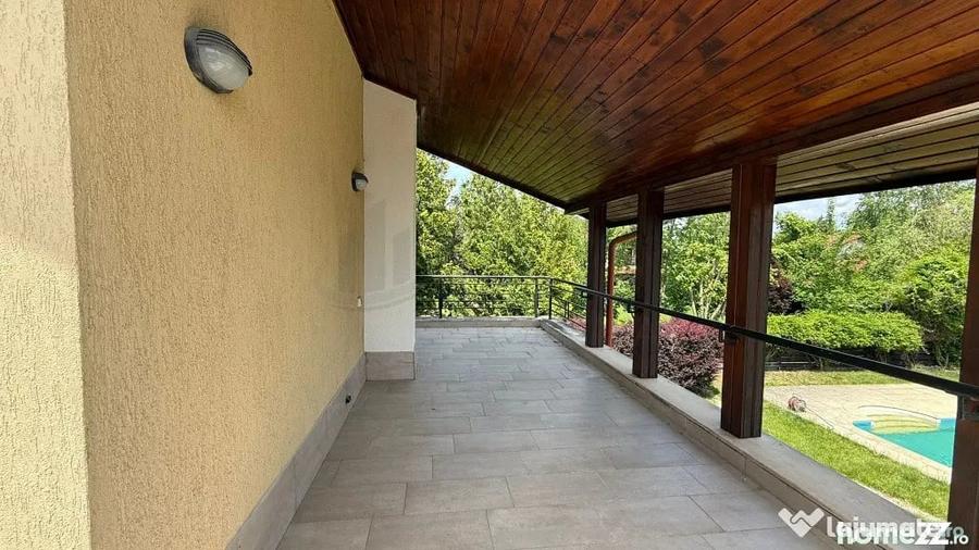 Casă cu 3 camere cu Teren 1710 Mp în Corbeanca