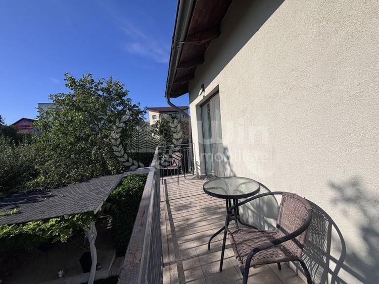 Duplex cu 4 camere cu Canalizare în Dâmbul Rotund