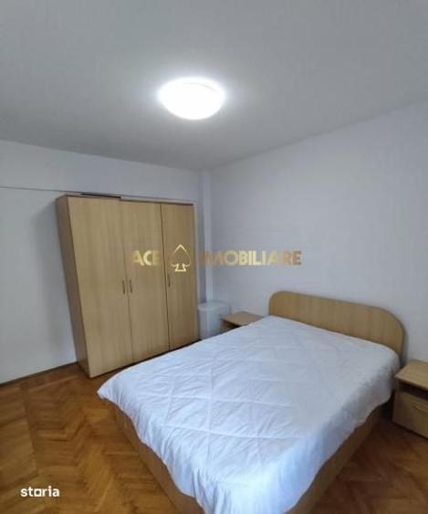 Apartament cu 3 camere în Victoriei