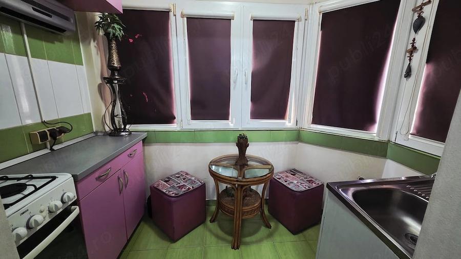 Apartament cu 2 camere decomandat în Sud