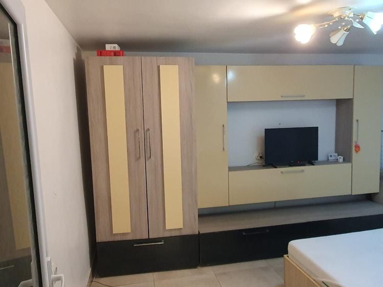 Garsonieră decomandată în Exterior Vest