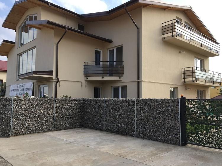 Apartament cu 2 camere decomandat în Dobroești