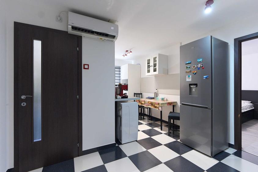 Apartament cu 2 camere decomandat în Apusului