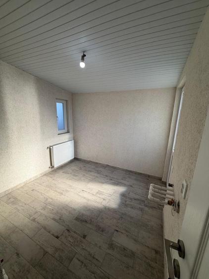 Casă cu 3 camere cu Teren 358 Mp în Joița