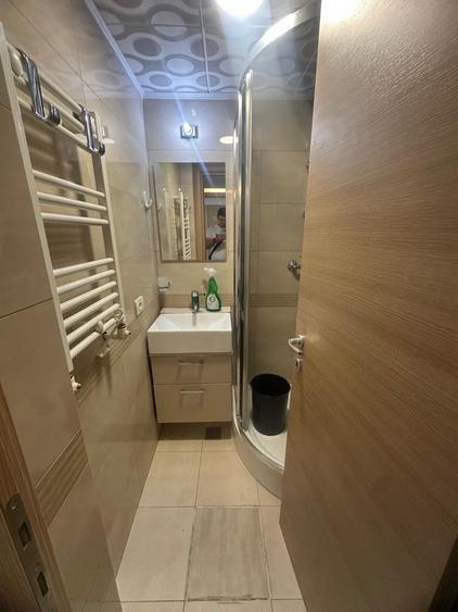 Apartament cu 2 camere decomandat în Exterior Vest