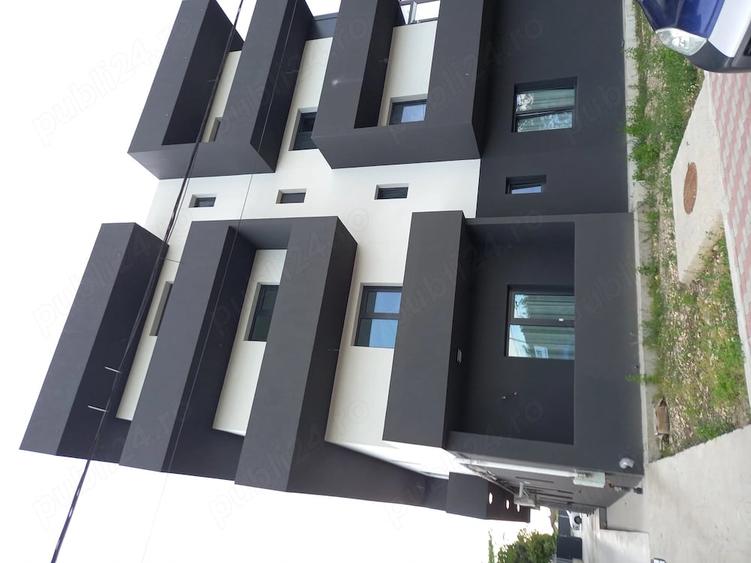 Apartament cu 2 camere semidecomandat în Lazu