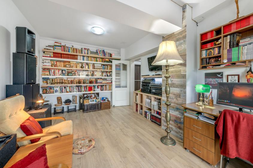 Apartament cu 4 camere decomandat, mobilat în Bucureștii Noi