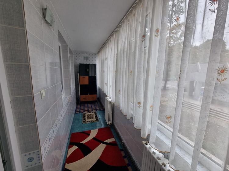 Apartament cu 2 camere semidecomandat, mobilat în Ultracentral