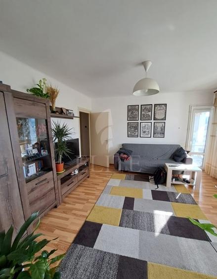 Apartament 2 camere în zona PLOPILOR - 1