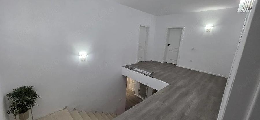 Casă cu Teren 750 Mp în Sânandrei