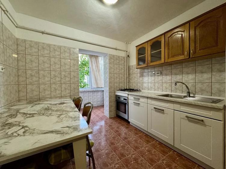 Apartament cu 2 camere ideal pentru studenti, Complexul Studentesc - 1