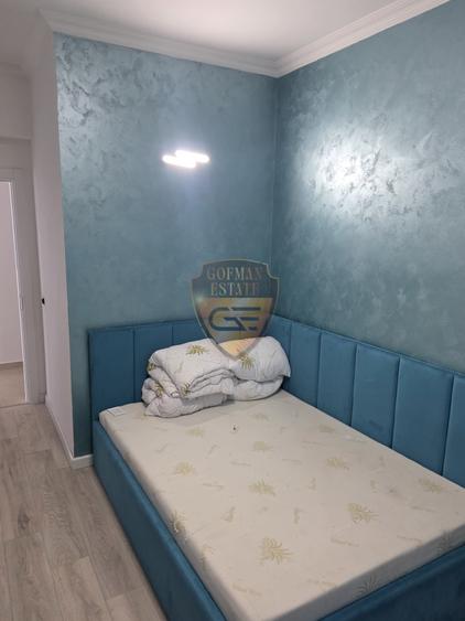 Apartament cu 3 camere decomandat, mobilat în Energia