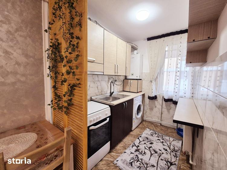 Garsonieră decomandată în Mărăței